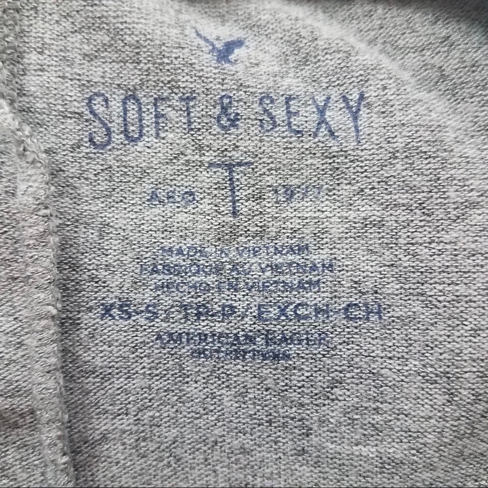 AMERICAN EAGLE Gray Loose “Love” Shirt XS / Small - Picture 6 of 7